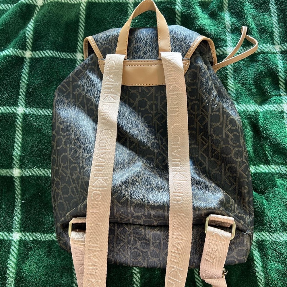 Calvin Klein backpack - Picture 2 of 4